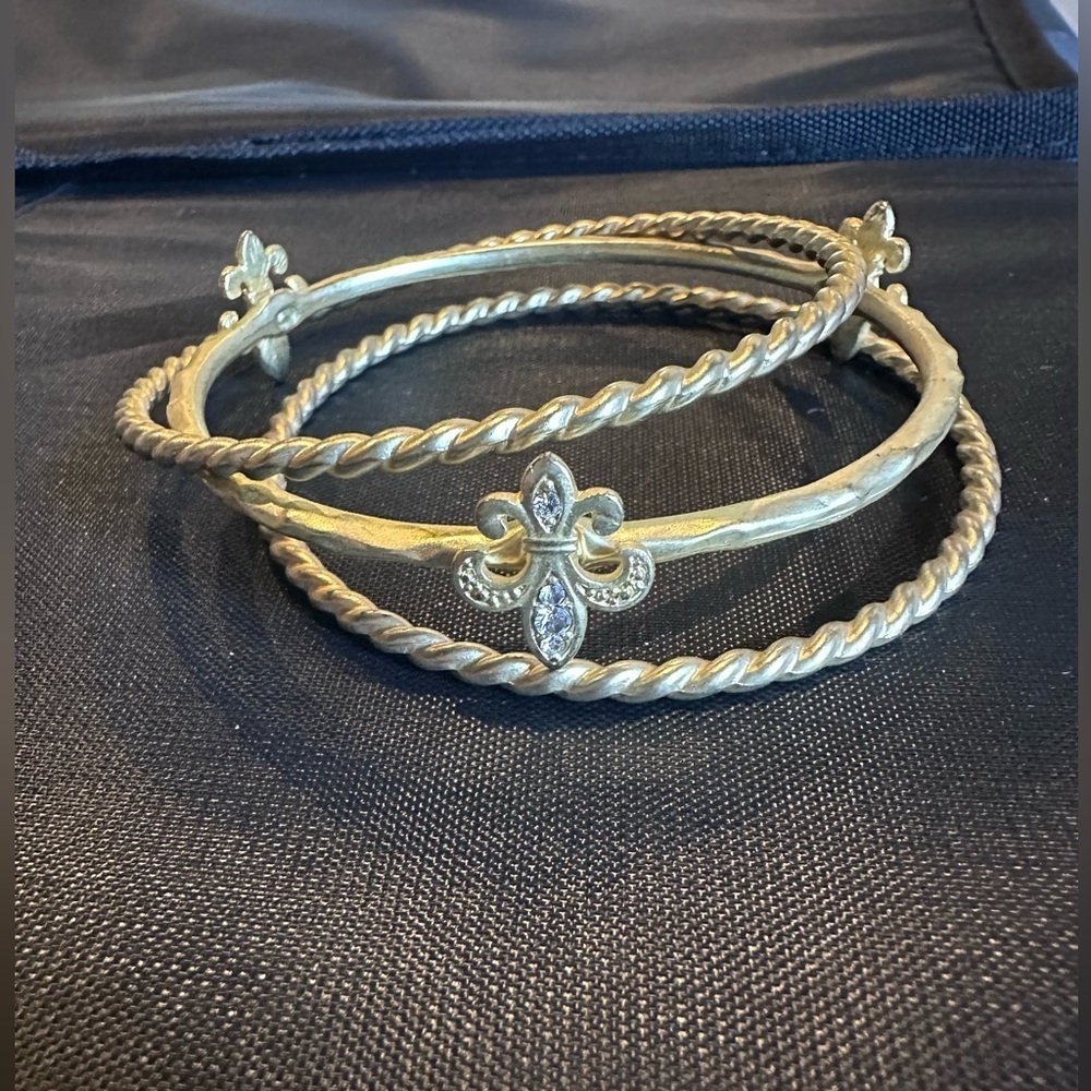 Women’s Vintage Estate Gold toned Bracelet Trio